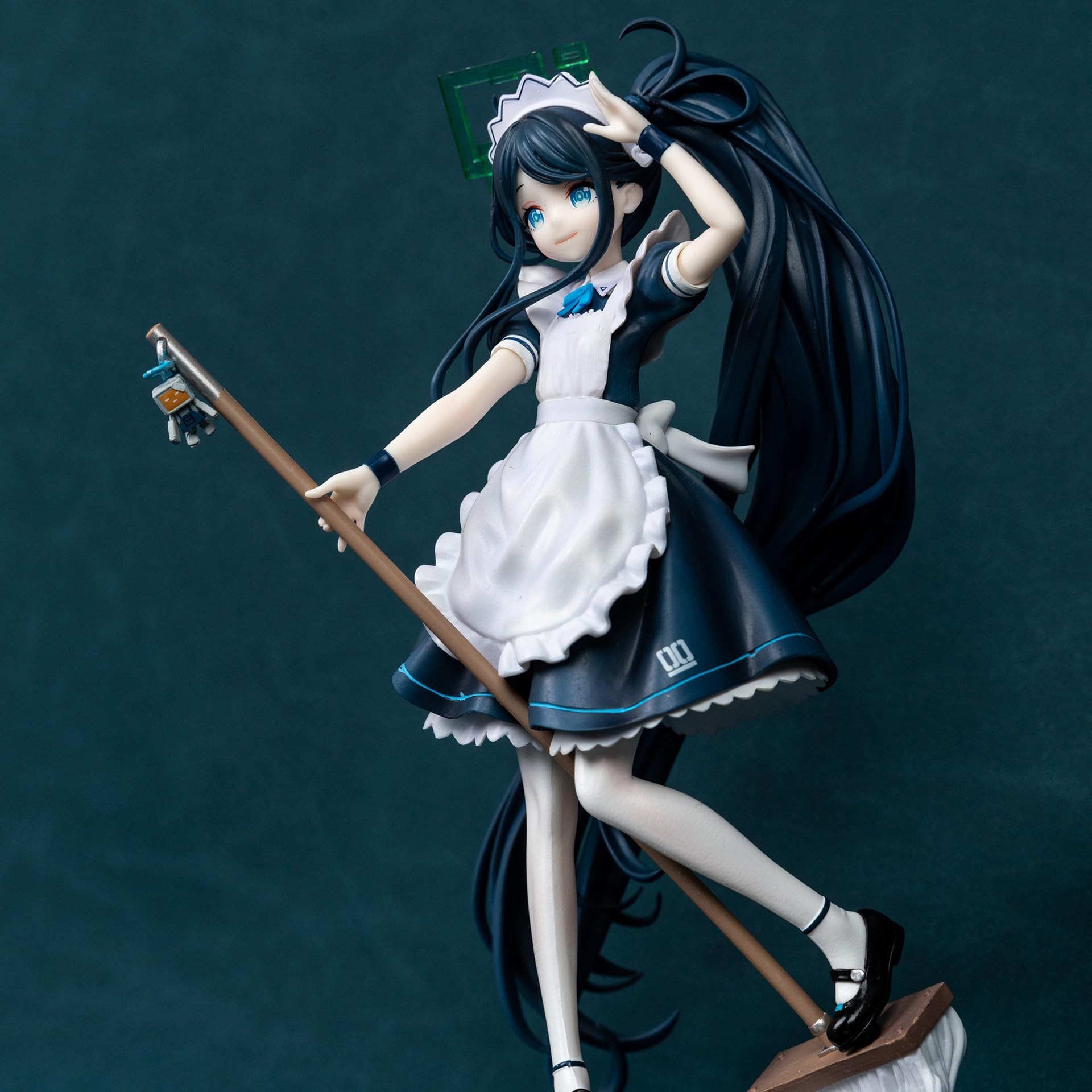 Amazon.co.jp: ブルアカ アリス [メイド] フィギュアVer.1/7高さ約25cm